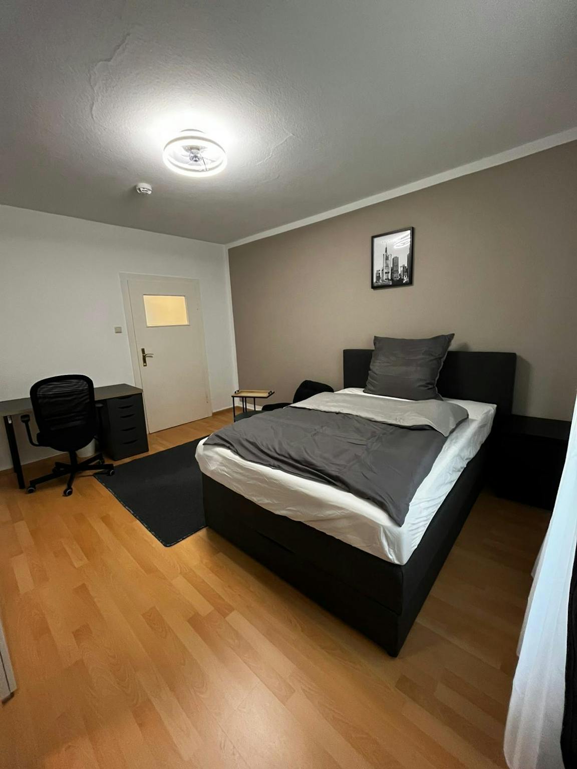 Apartment, Robert-Mayer-Straße, Frankfurt