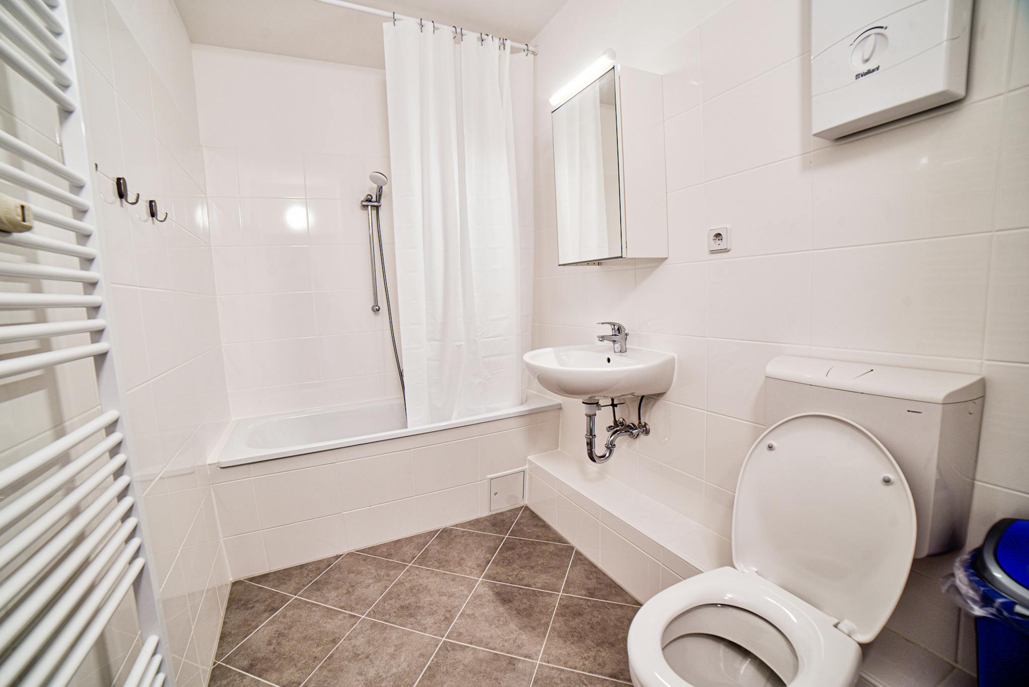 Apartment, Kölner Landstraße, Dusseldorf