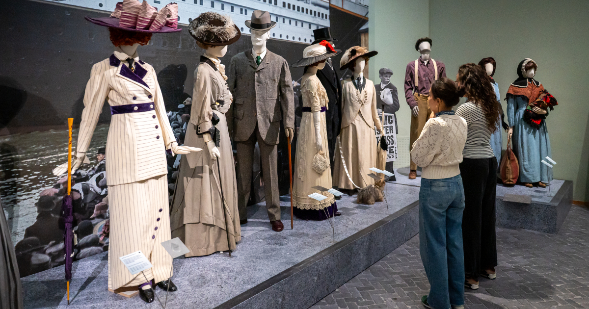 New Titanic exhibition brings costumes from famous 1997 movie to The Hague