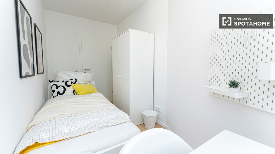 Room, Richardstraße, Berlin