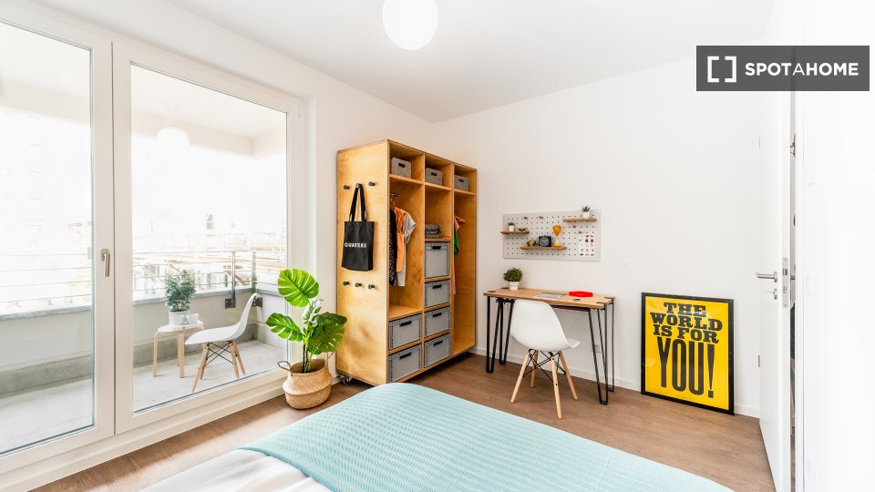 Room, Klara-Franke-Straße, Berlin