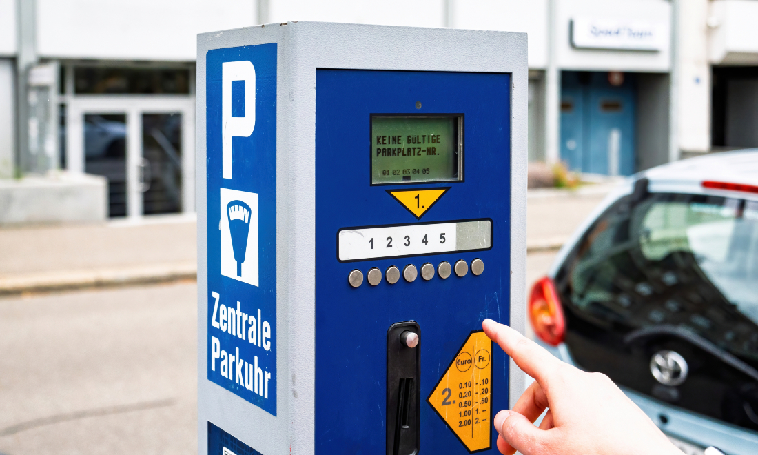 Five largest Swiss cities remove 11.000 parking spaces in 10 years 