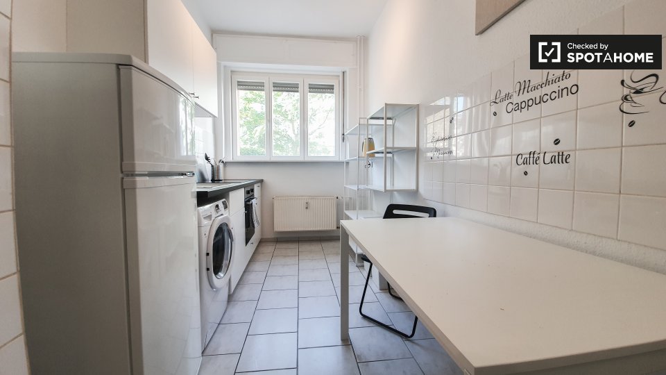 Room, Hainstraße, Berlin