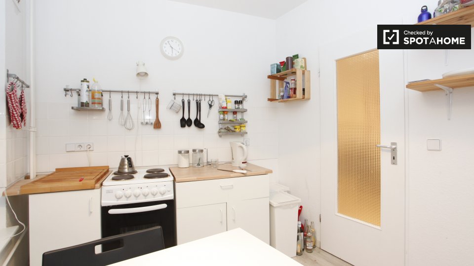 Room, KoloniestraßeA, Berlin