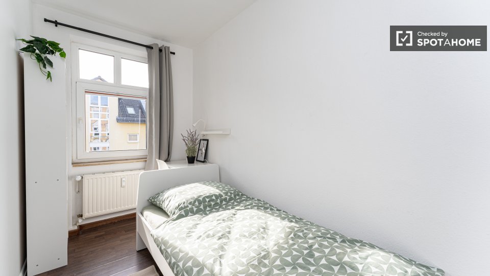 Room, Hackenbergstraße, Berlin