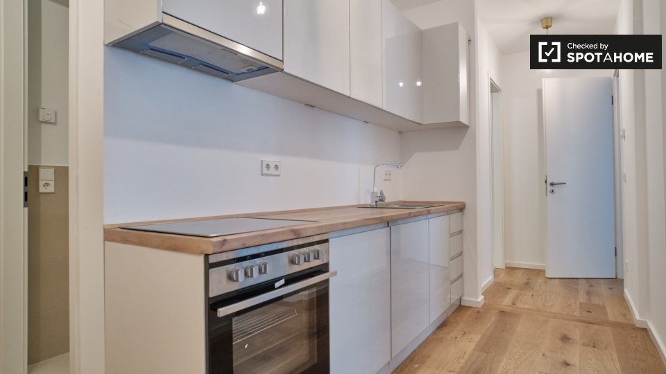 Room, Nazarethkirchstraße, Berlin