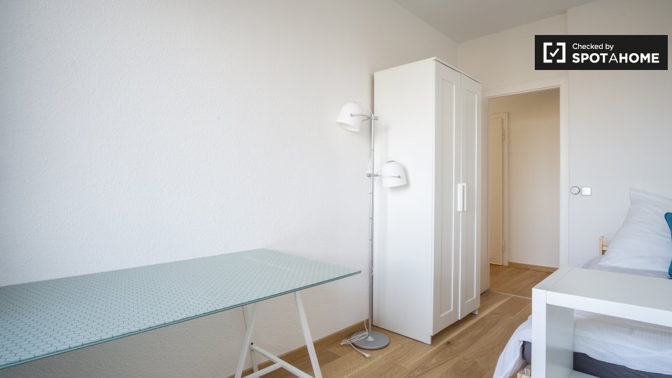 Room, Neltestraße 31, 12489 Berlin, Germany, Berlin