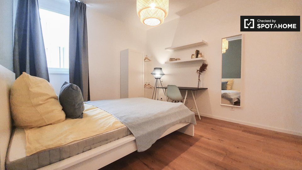 Room, Nazarethkirchstraße, Berlin