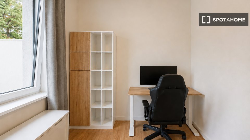 Apartment, Glasbläserallee, Berlin