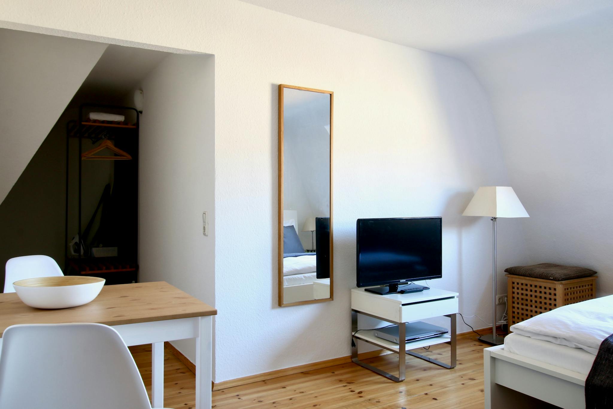 Apartment, Roonstraße, Cologne