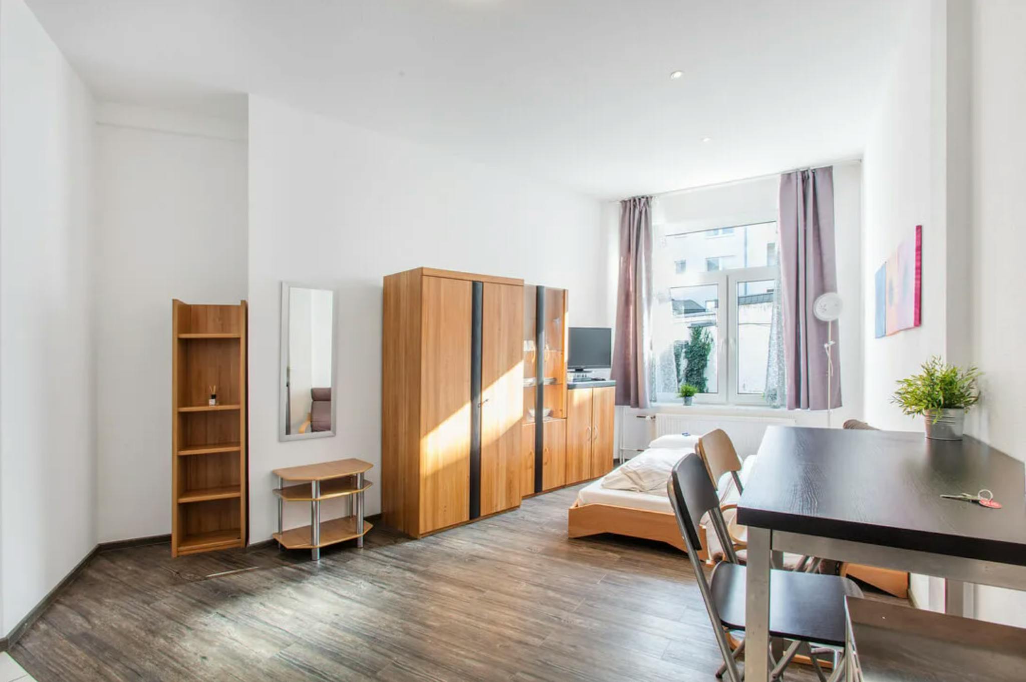 Apartment, Morsestraße, Dusseldorf