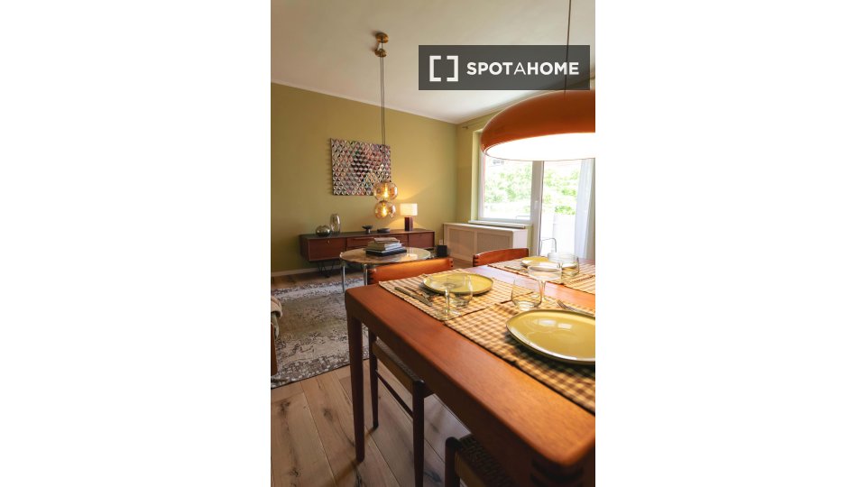 Furnished apartment for rent in Berlin, Salzburger Straße | IamExpat