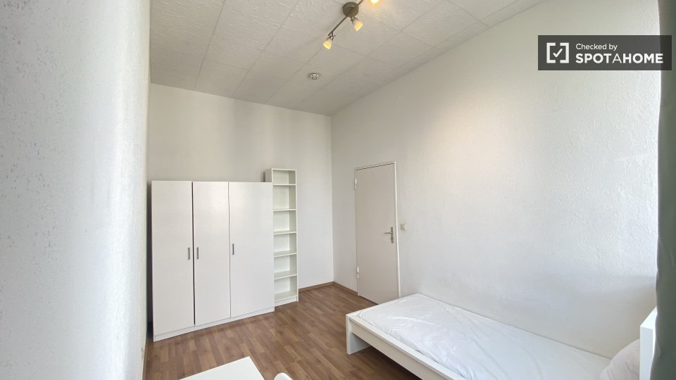 Room, Bismarckstraße, Berlin