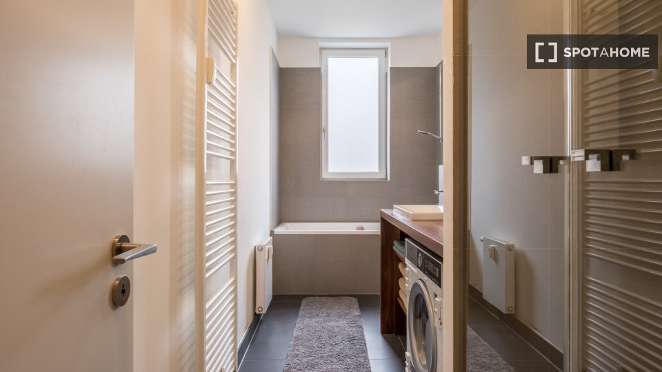 Apartment, Käthe-Niederkirchner-Straße, Berlin