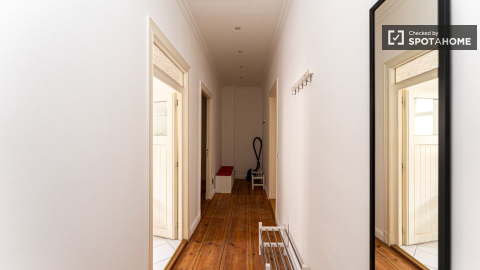 Room, Wühlischstraße, Berlin
