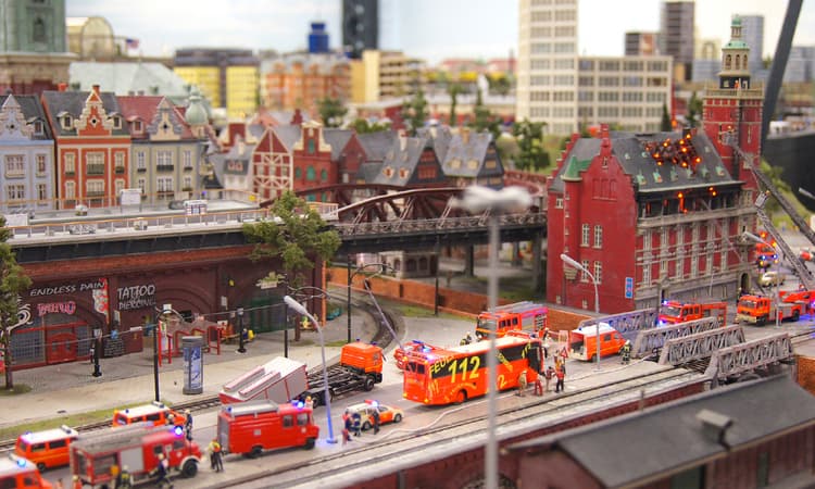 Miniatur Wunderland shocks with animal cruelty campaign