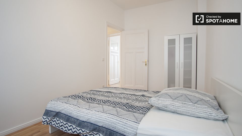 Room, Damerowstraße, 13187 Berlin, Germany, Berlin