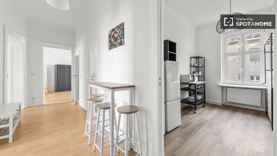 Room, Hermannstraße, Berlin