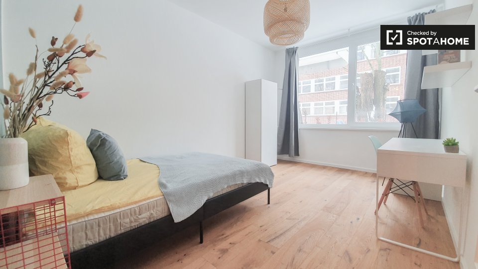 Room, Nazarethkirchstraße, Berlin