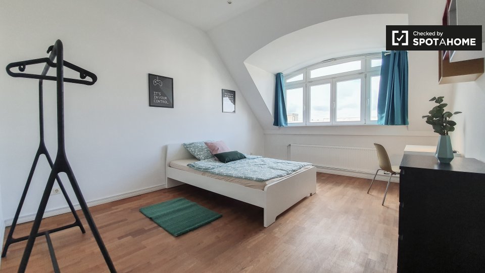 Room, Martin-Luther-Str., Berlin