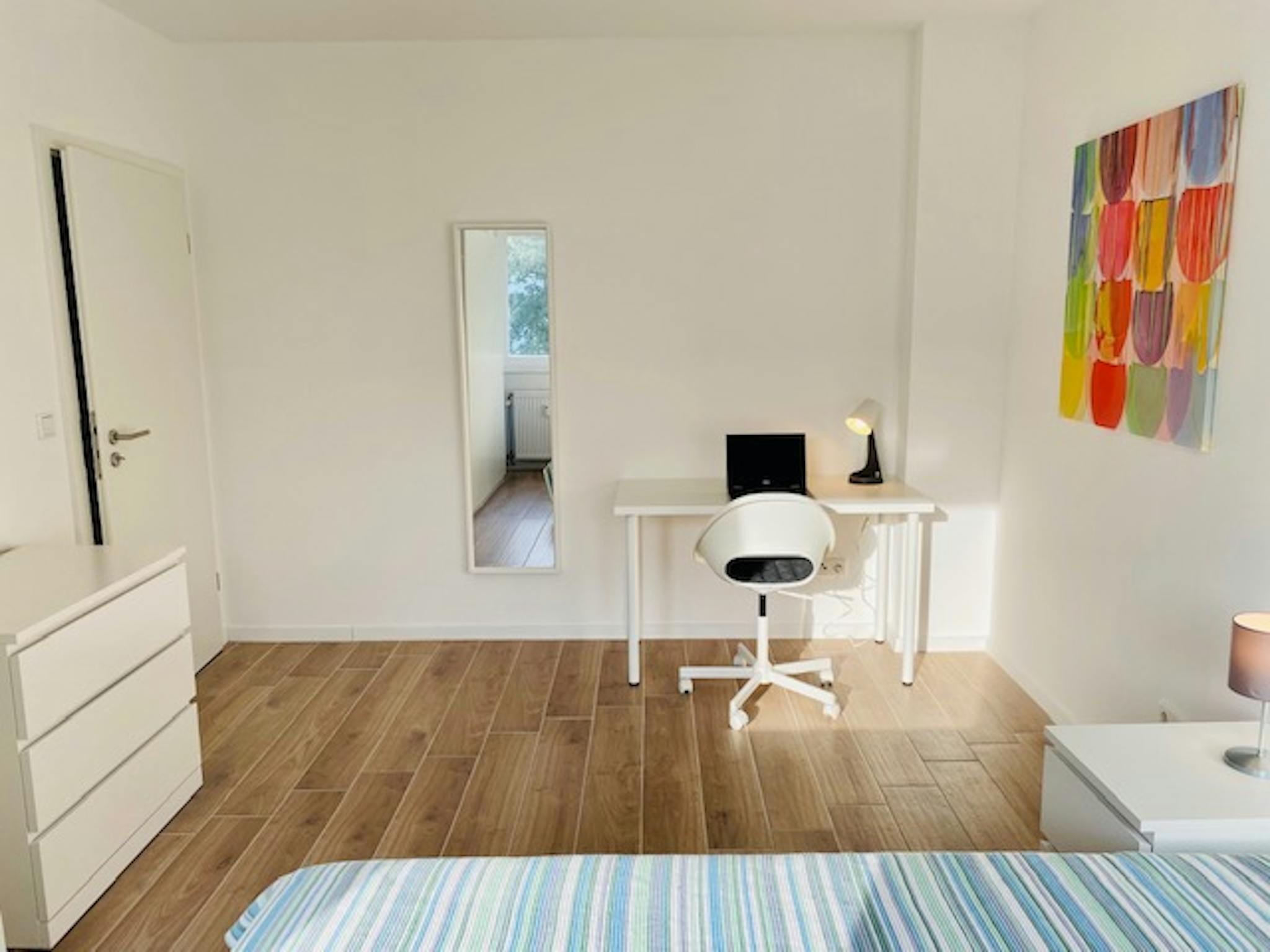 Apartment, Segeberger Weg, Dusseldorf