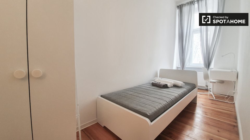 Room, Boxhagener Str., Berlin