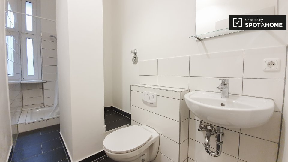 Room, Kottbusser Damm-30, Berlin