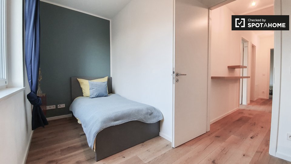 Room, Nazarethkirchstraße, Berlin