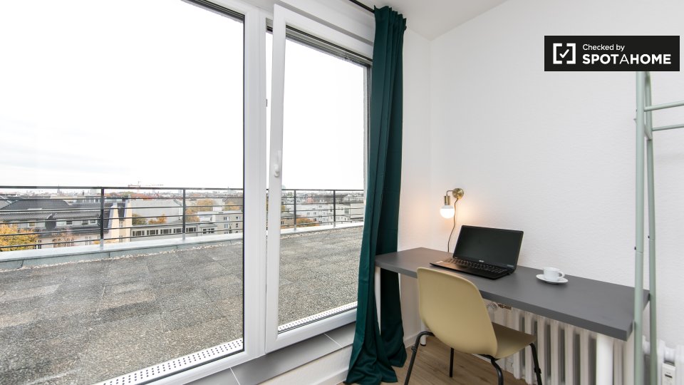 Room, Bismarckstraße, Berlin