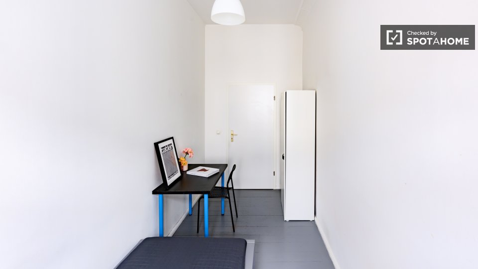 Room, Kottbusser Damm-30, Berlin