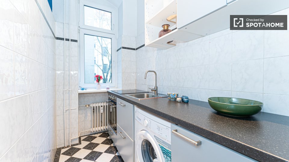 Room, Kantstraße, Berlin