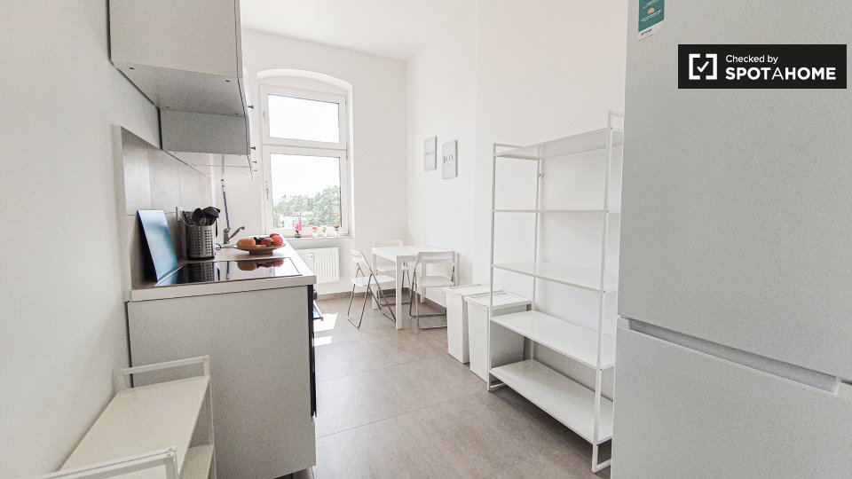 Room, Holländerstraße, Berlin