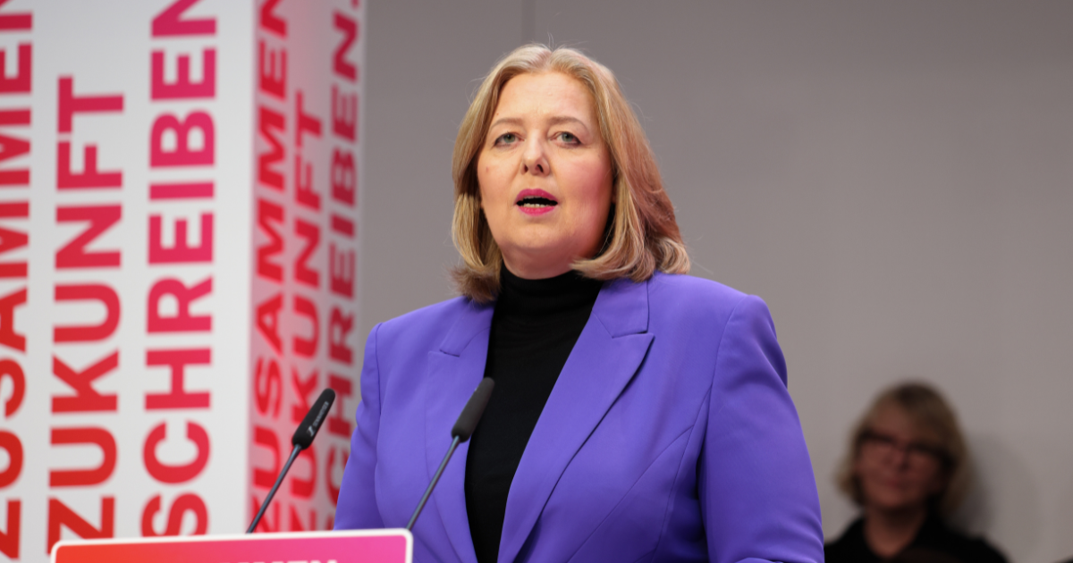 German Labour Minister Bärbel Bas Quits Spd & Cabinet Roles Due to Grief & Infighting
