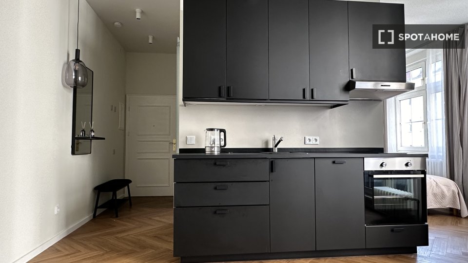 Apartment, Kaiser-Friedrich-Straße, Berlin