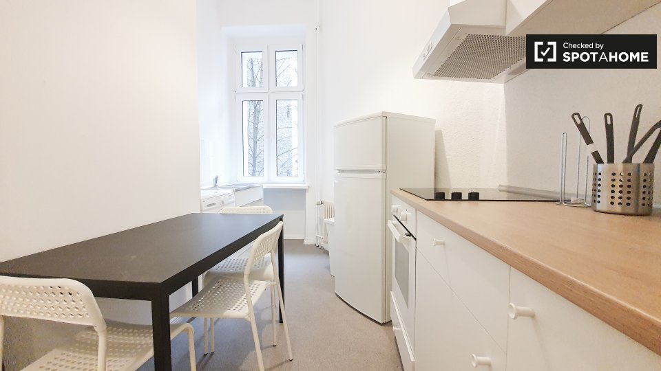 Room, Kottbusser Damm-30, Berlin
