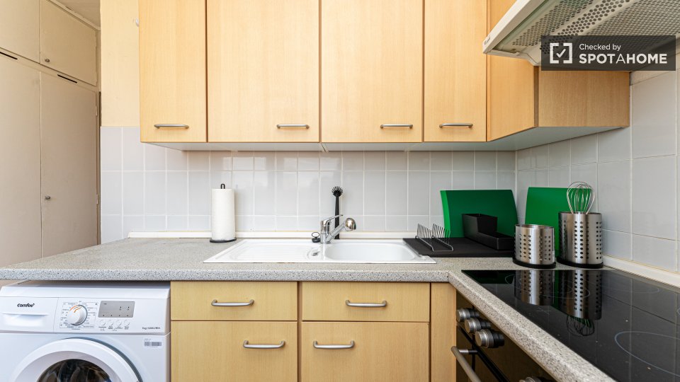 Room, Gluckstraße, Berlin