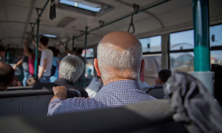 Over-65s can trade driving licence for free travel pass in Baden-Württemberg