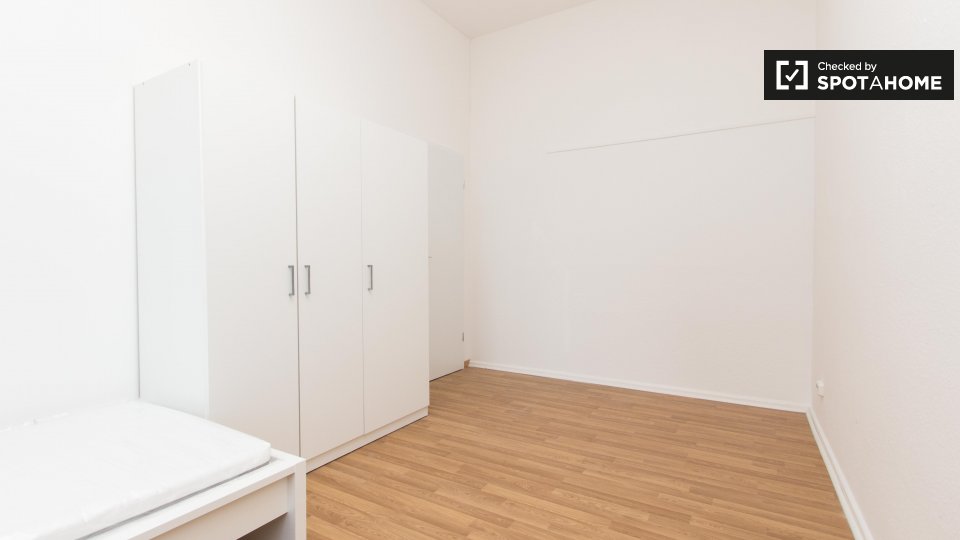 Room, Bismarckstraße, Berlin