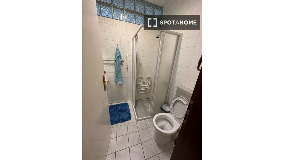 Room, Hackenbergstraße, Berlin