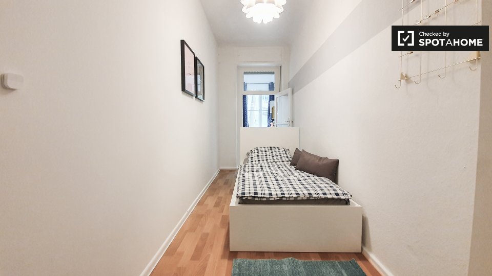 Room, Hainstraße, Berlin
