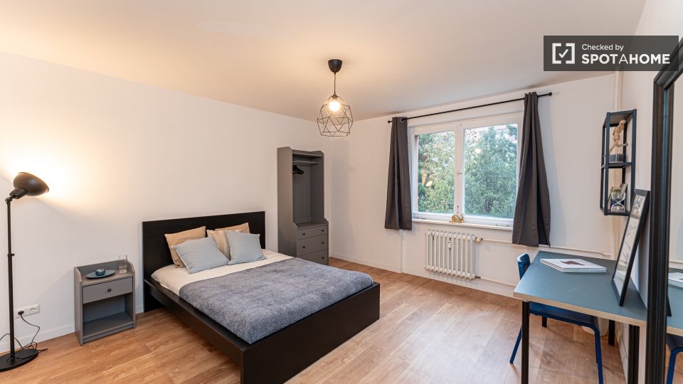 Room, Forckenbeckstraße, Berlin