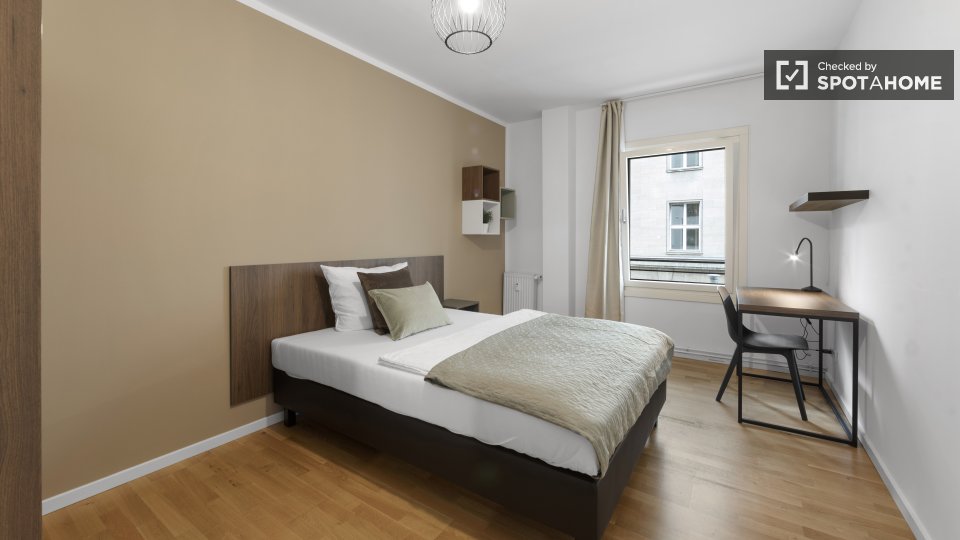 Room, Anton-Wilhelm-Amo-Str., Berlin
