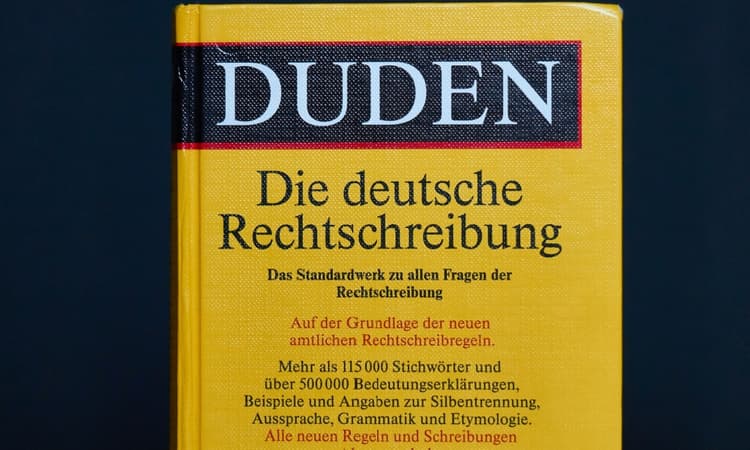 3.000 new words added to 29th edition of Duden German dictionary