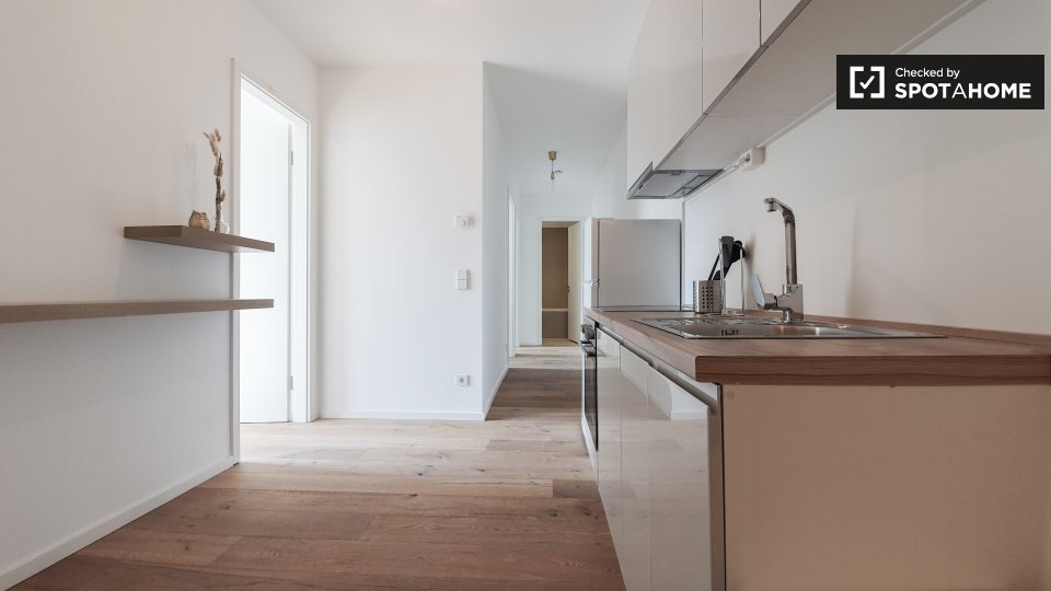 Room, Nazarethkirchstraße, Berlin