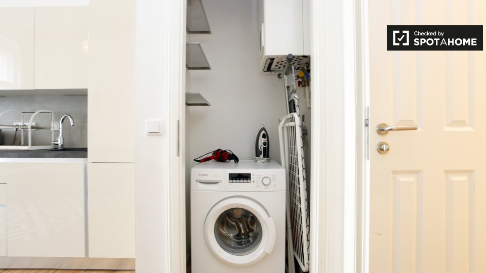 Apartment, Biebricher Str.A, Berlin