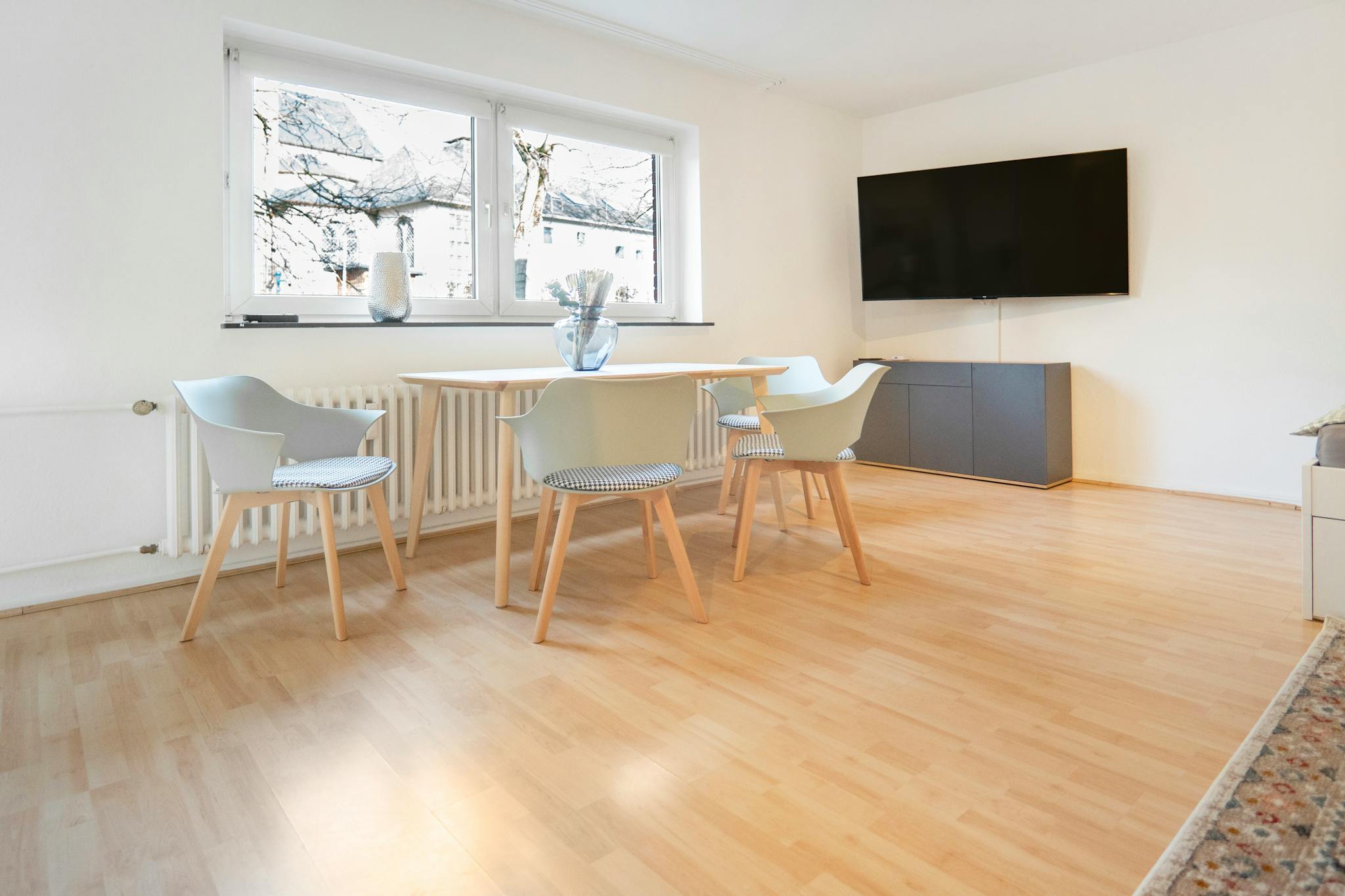 Apartment, Waisenhausgasse, Cologne