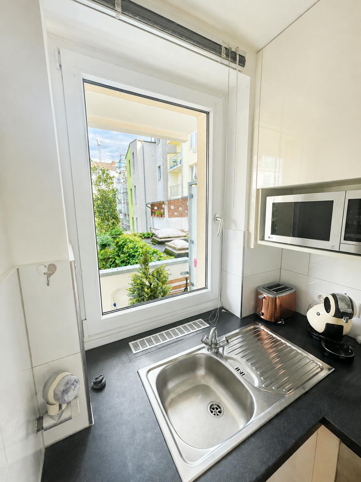 Apartment, Florastraße, Dusseldorf