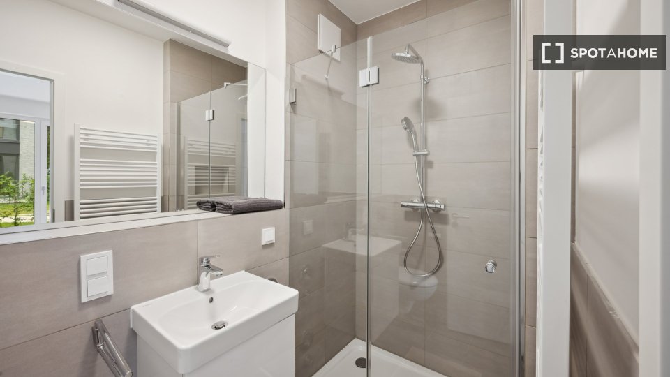Room, SchmidstraßeF-K, Berlin