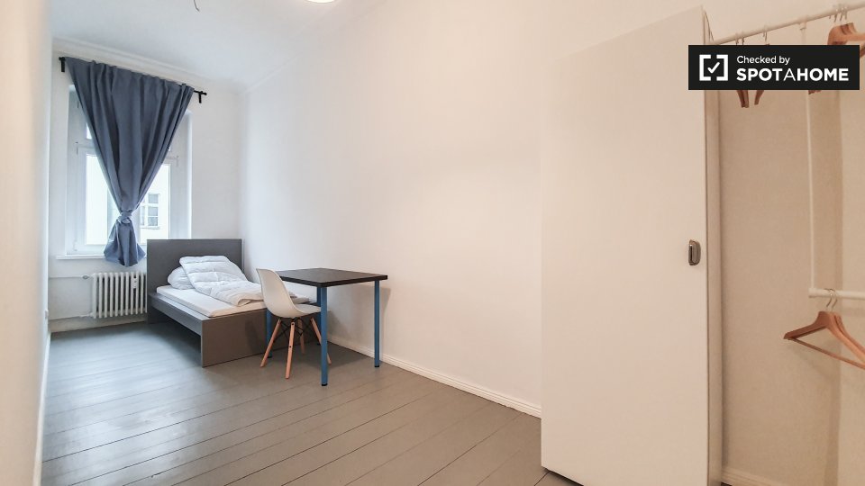 Room, Kottbusser Damm-30, Berlin