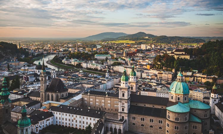 5 non-German towns and cities to visit with your 49-euro ticket